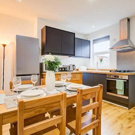 Statera Apartments - 2-Bed House In Stratford Лондон Экстерьер фото