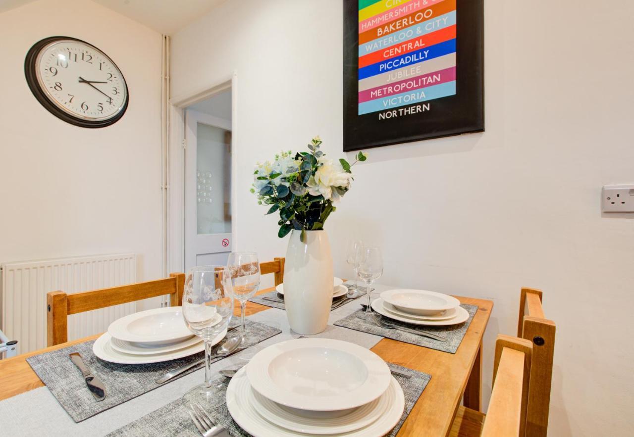 Statera Apartments - 2-Bed House In Stratford Лондон Экстерьер фото